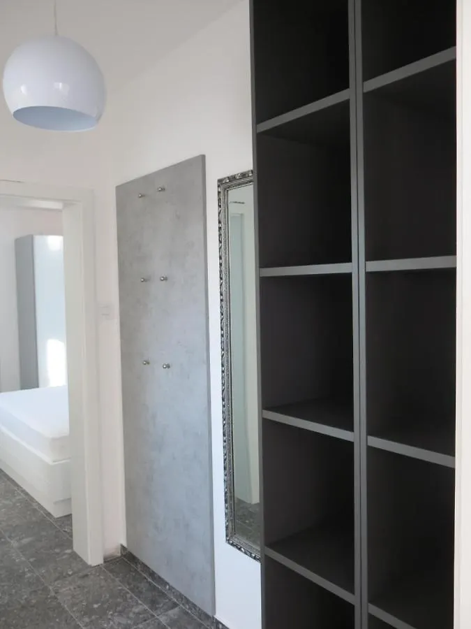 Apartments Rea Црес
